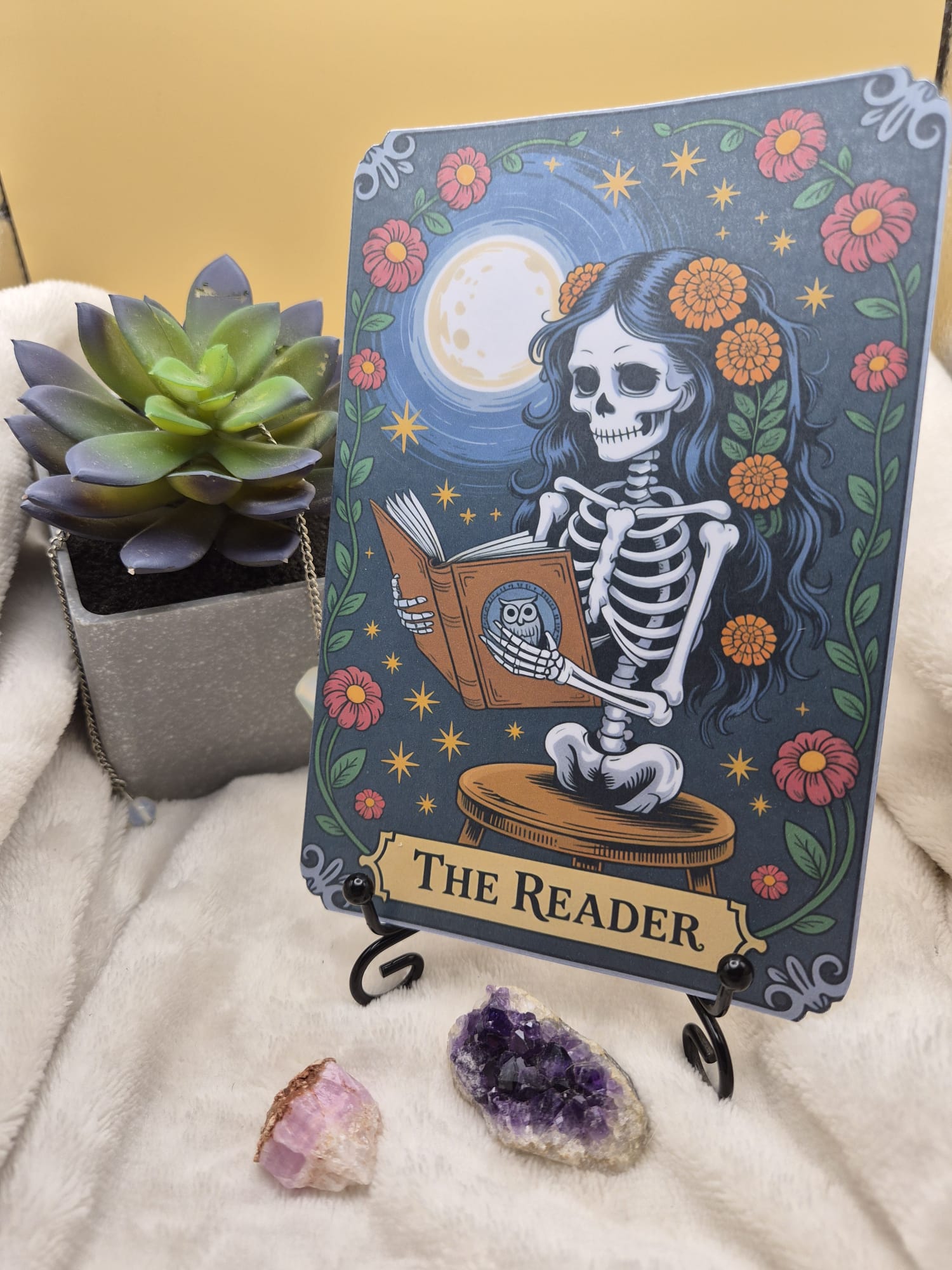 Tarot Card Kindle Exclusive Insert – The Reader | Gothic Skeleton Bookish Art Kindle Insert